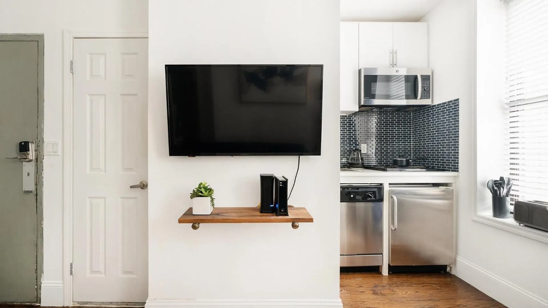 ניו יורק 69-2B Prime Lower East Brand New 1Br Apt ניו יורק